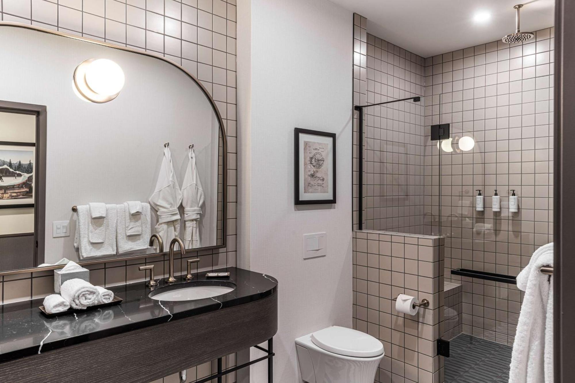 Hotel The Westley Calgary Downtown, Tapestry Collection By Hilton Exterior foto